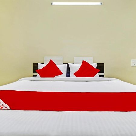 Oyo J P Palace Hotel Dod Ballāpur Kültér fotó
