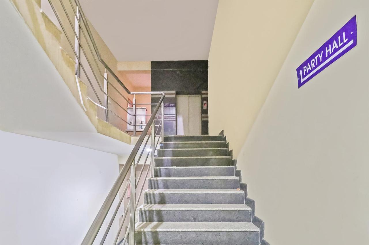 Oyo J P Palace Hotel Dod Ballāpur Kültér fotó
