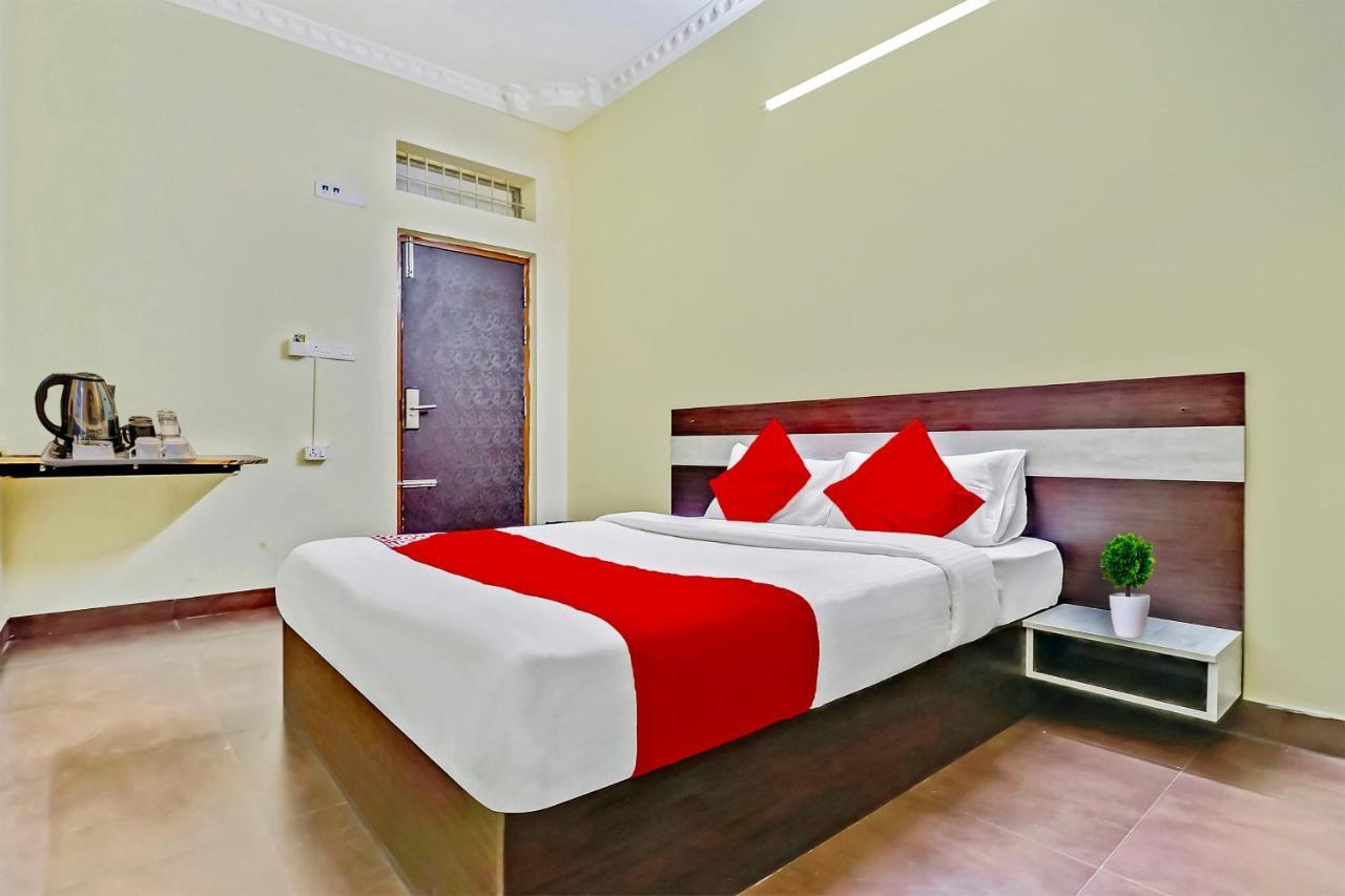 Oyo J P Palace Hotel Dod Ballāpur Kültér fotó