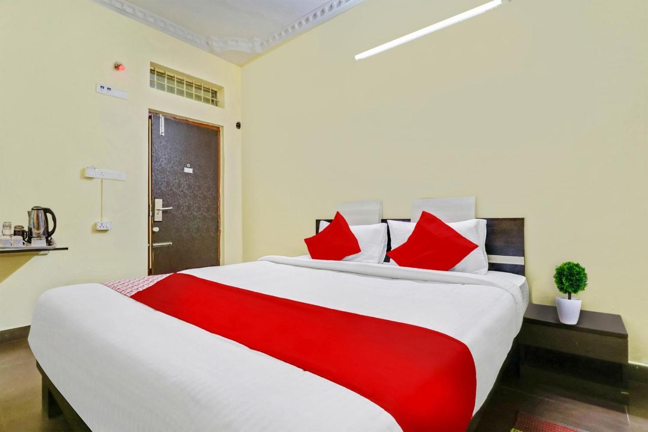 Oyo J P Palace Hotel Dod Ballāpur Kültér fotó