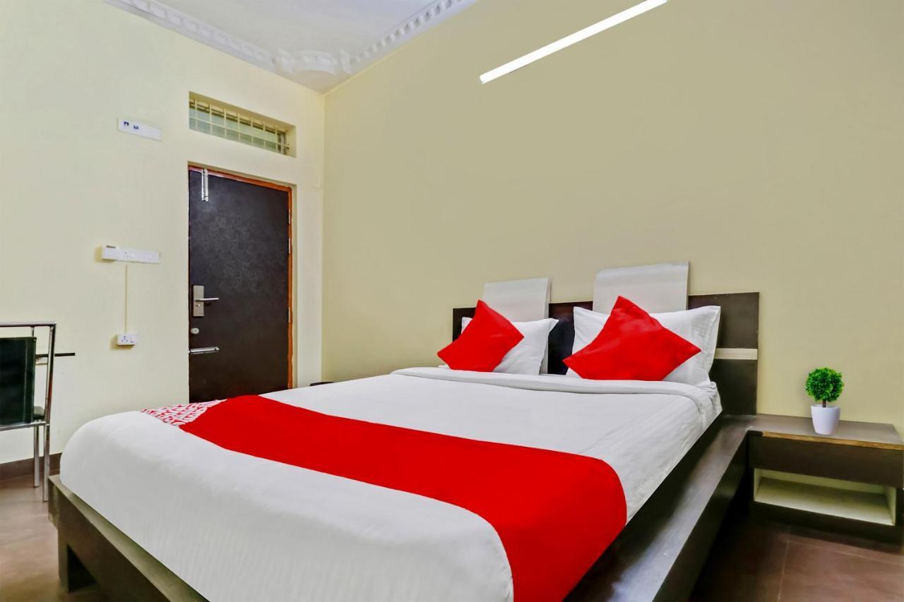 Oyo J P Palace Hotel Dod Ballāpur Kültér fotó