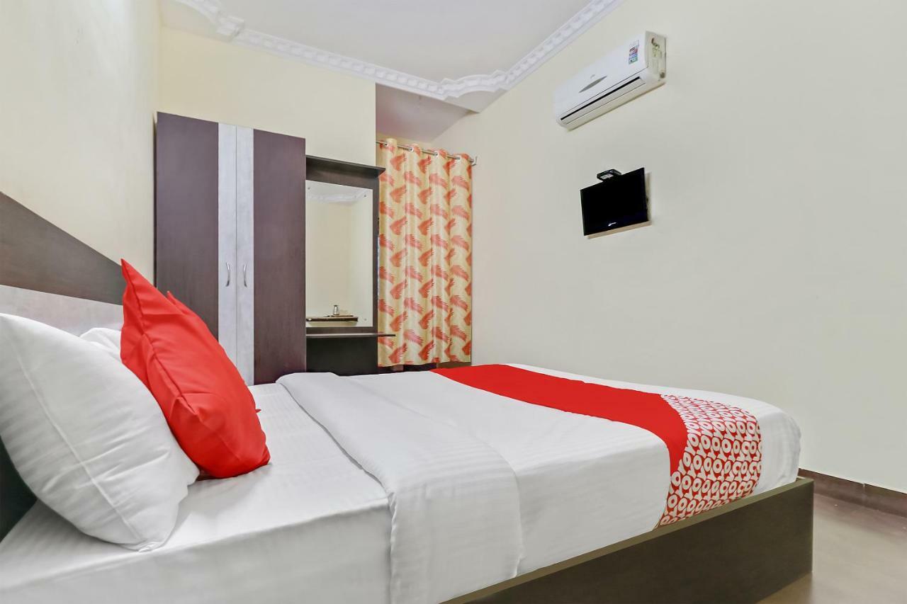 Oyo J P Palace Hotel Dod Ballāpur Kültér fotó